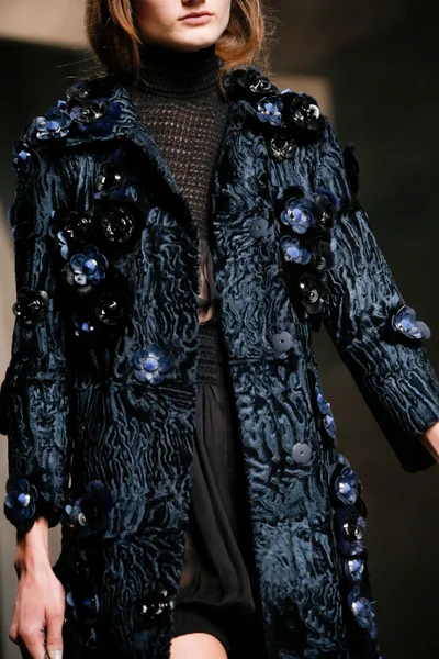 Look 92